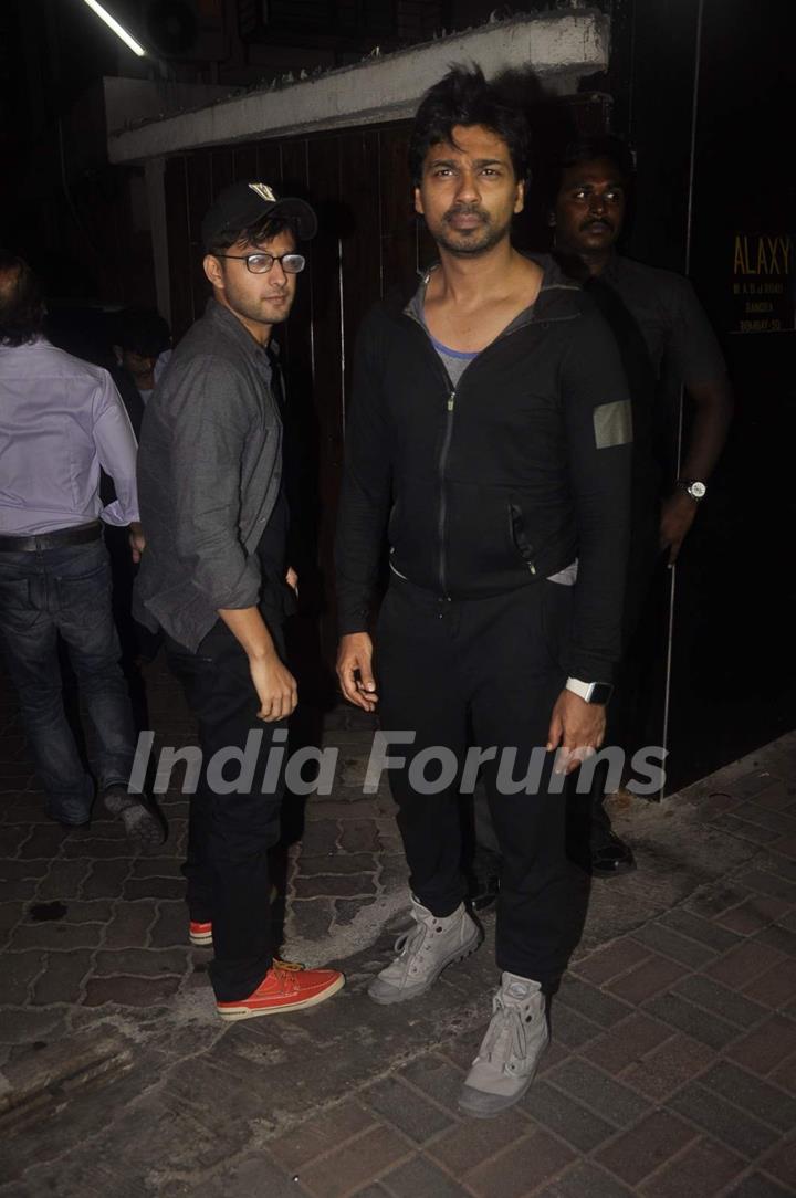 Nikhil Dwivedi Outside Salman's House on Eid