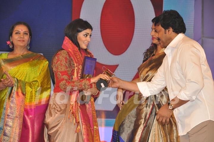 Shriya Saran and Chiranjeevi at TSR Tv9 National Awards