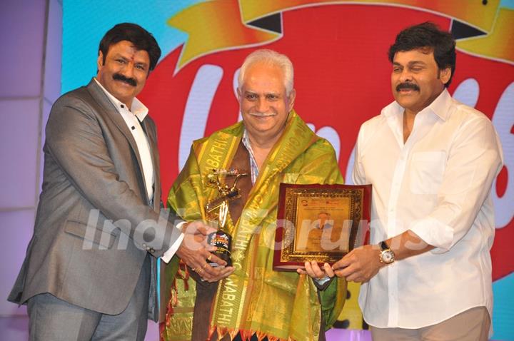 Ramesh Sippy and Chiranjeevi at TSR Tv9 National Awards