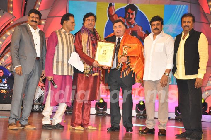 Rishi Kapoor and Shatrughan Sinha at TSR Tv9 National Awards