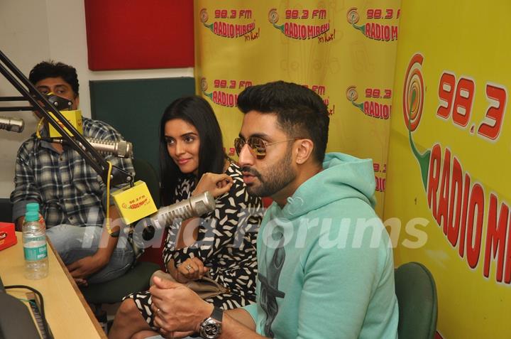 Abhishek Bachchan and Asin for Promotions of All is Well on Radio Mirchi