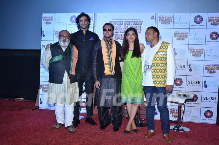 Whole Team of Kaun Kitney Paani Mein at Press Meet