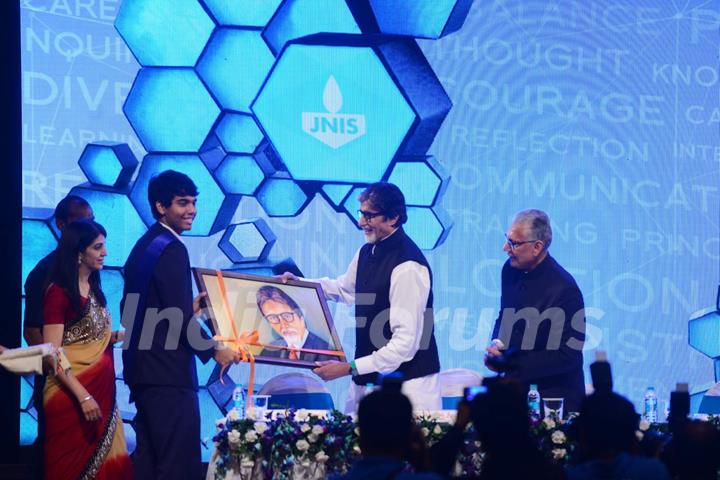 Big B at Inaugural Function of Jamnabai Narsee International School