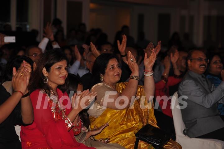 Anuradha Paudwal and Kavita Paudwal at Khazana Gazal Festival - Day 2