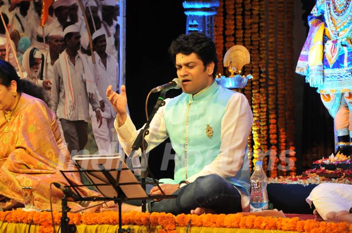 Mandar Apte at A Devotional Evening