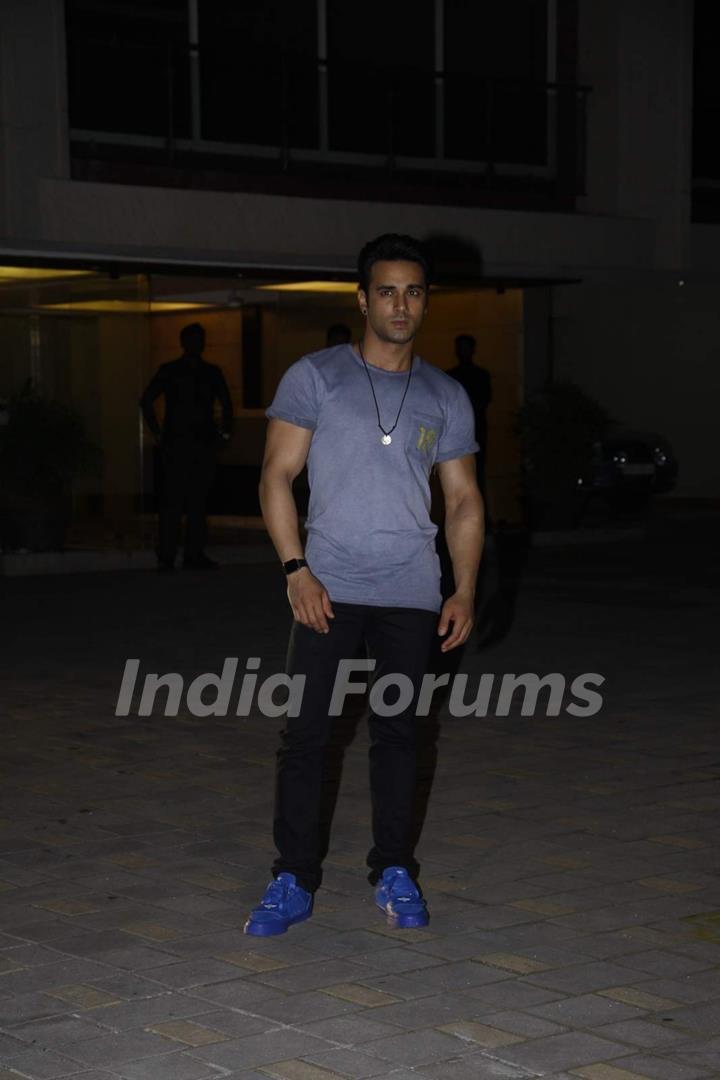 Pulkit Samrat at Arpita Khan's Birthday Bash