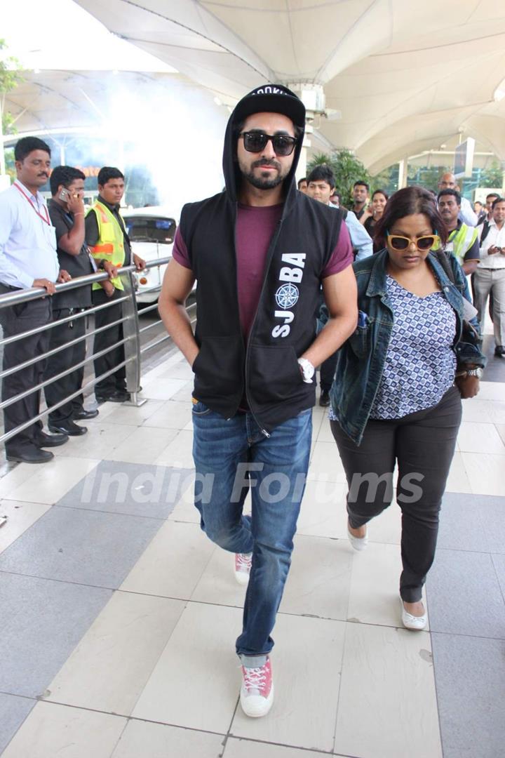 Ayushmann Khurrana Snapped at Airport