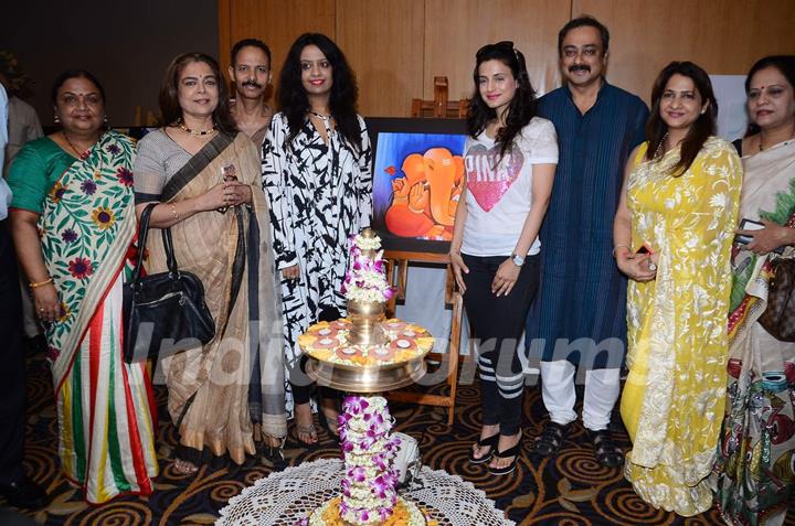 Ameesha Patel, Amruta Fadnavis, Reema Lagoo and Sachin Khedekar Snapped at an Art Exhibition