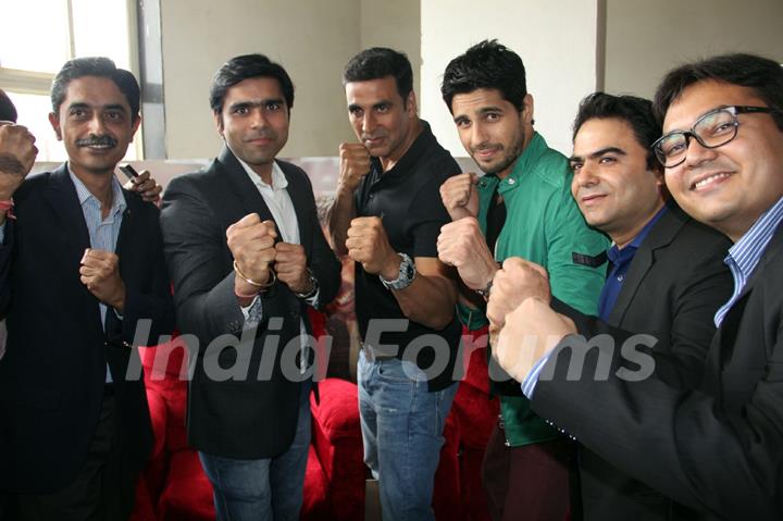 Sidharth Malhotra and Akshay Kumar for Promotions of Brothers at Carnival Cinemas,Indore