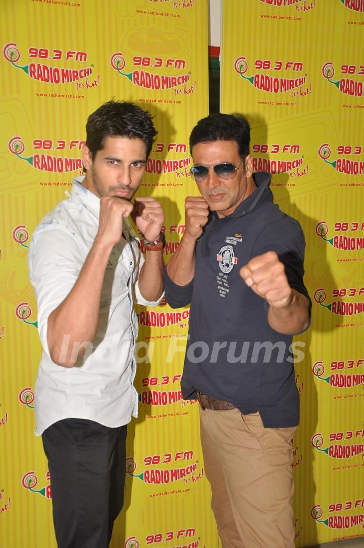 Sidharth Malhotra and Akshay Kumar for Promotes Brothers at Radio Mirchi