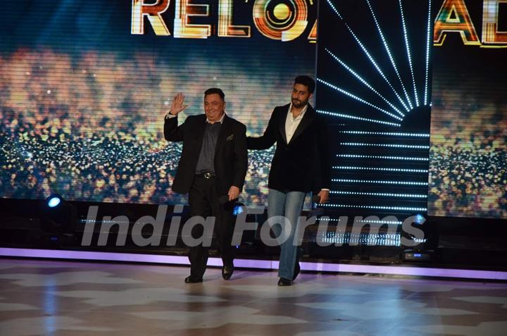 Abhishek Bachchan and Rishi Kapoor promote All Is Well on Jhalak Dikhla Jaa 8