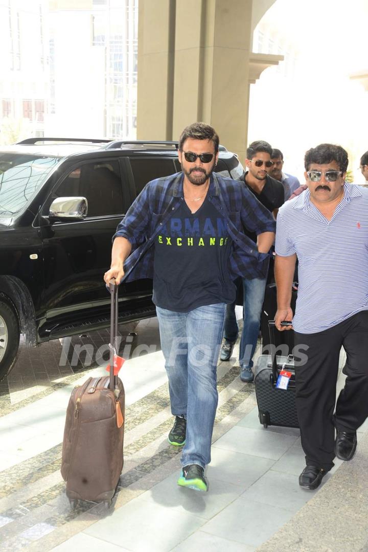 Celebs Arrive at SIIMA Day 2