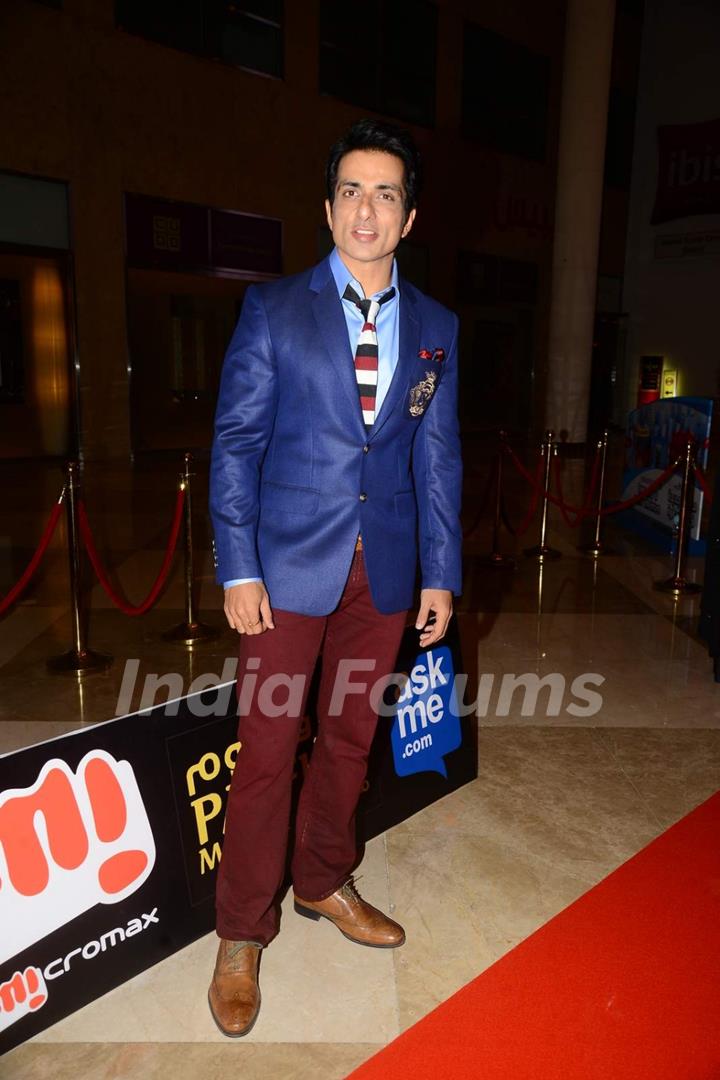 Sonu Sood at SIIMA 2015