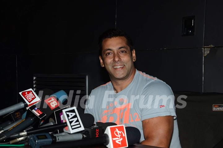 Salman Khan at Press Meet for the Success of Bajrangi Bhaijaan