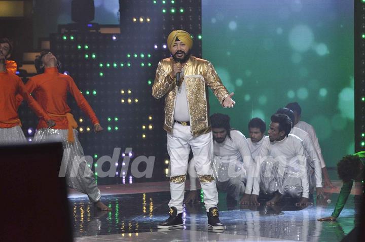 Daler Mehndi on The Voice India for Independence Day Special Episode