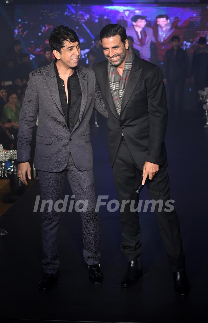 Akshay Kumar at India Luxury Style Week 2015