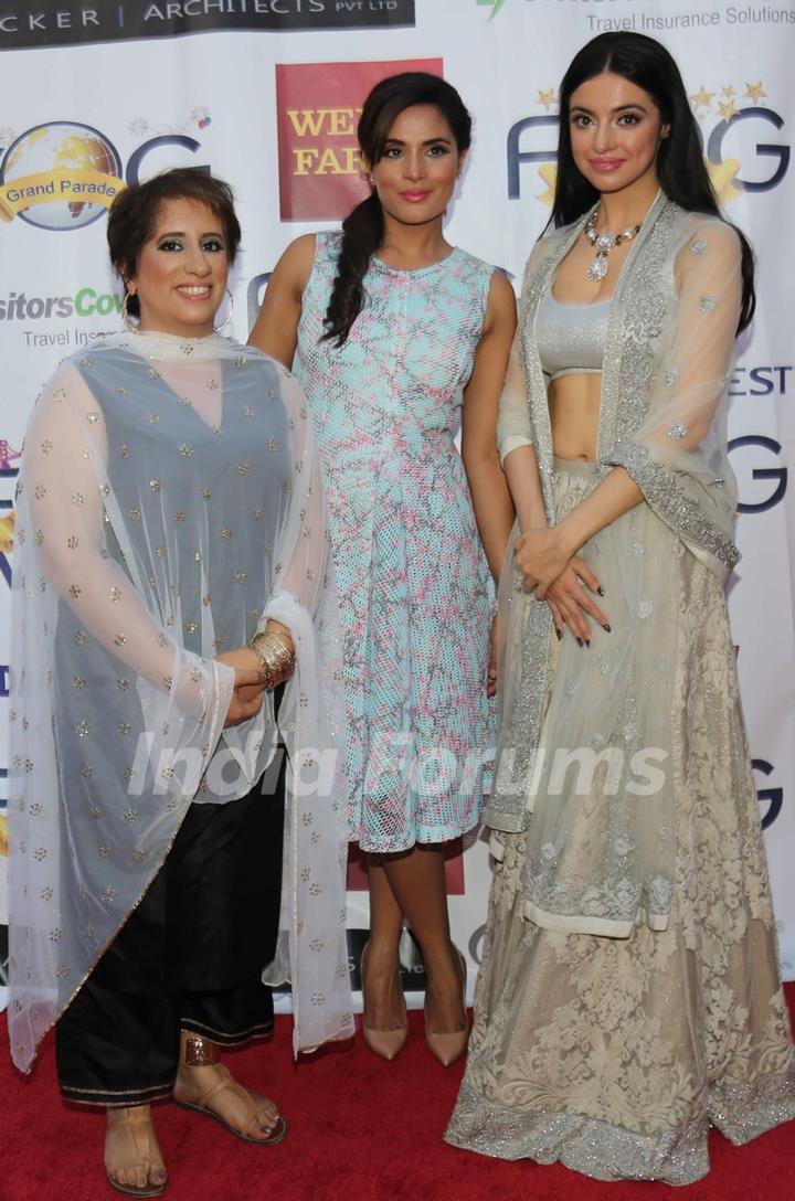Divya Khosla, Guneet Monga and Richa Chadda at Globe Silicon Valley Award Function