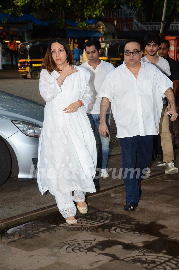 Rajkumar Santoshi at Prayer Meet of Shraddha Kapoor's Grandfather