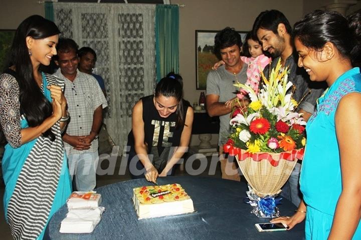 Shraddha Arya's Birthday Celebration