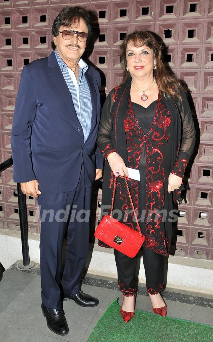 Sanjay Khan and Zarine Khan at 'Yeh Sham Mastaani' Evening