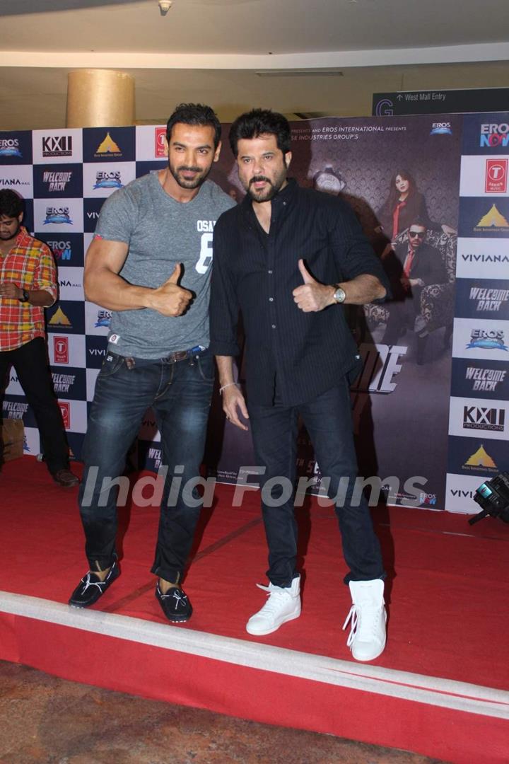 John Abraham and Anil Kapoor Poses for Media During the Promotions of Welcome Back