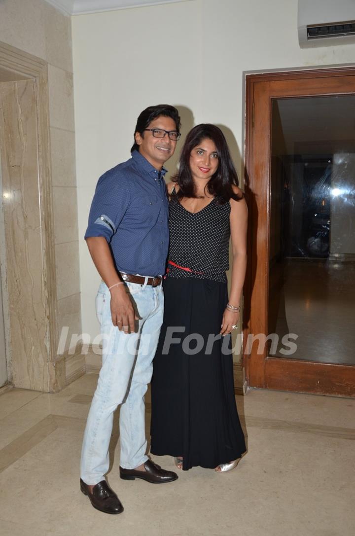 Shaan poses with wife at Suresh Wadkar's Birthday Bash