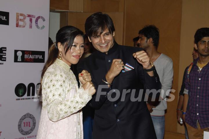 Vivek Oberoi with Mary Kom at his Charity Event