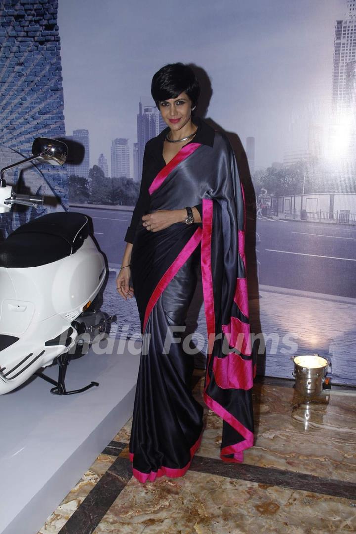 Mandira Bedi at Vespa Bash