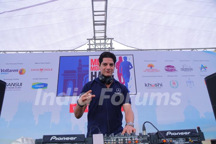 DJ Aqeel at Mirchi Monsoon Half Marathon