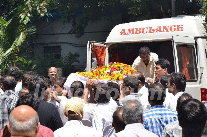 Aadesh Shrivastava's body arrives