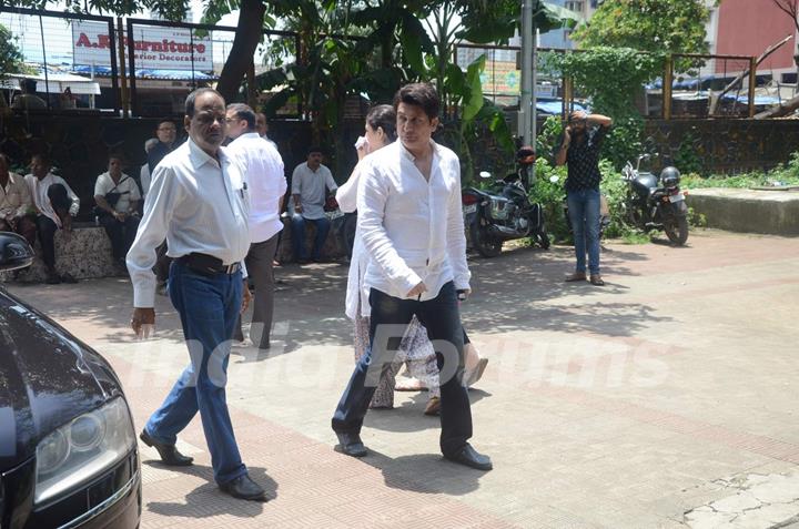 Shekhar Suman was at Aadesh Shrivastava's Funeral