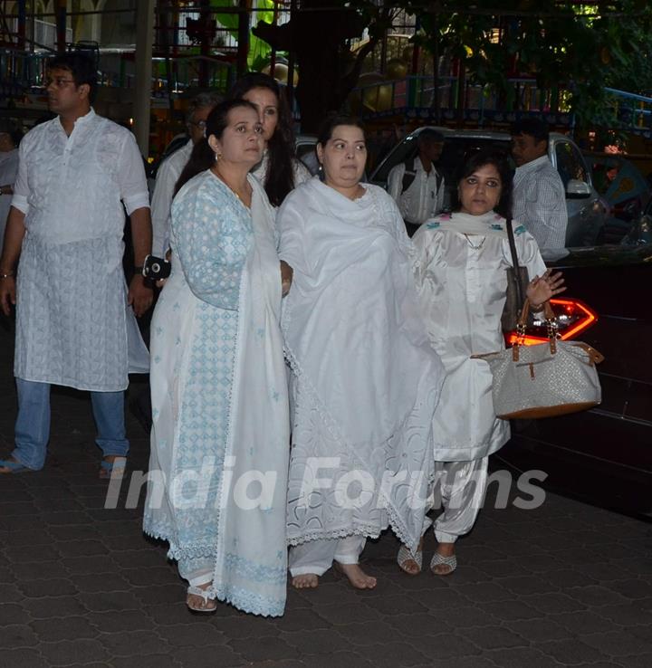 Aadesh Shrivastava's  Family at his Prayer Meet