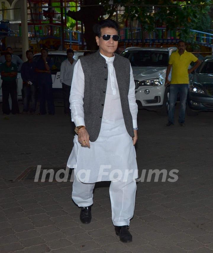 Jeetendra at Aadesh Shrivastava's Prayer Meet