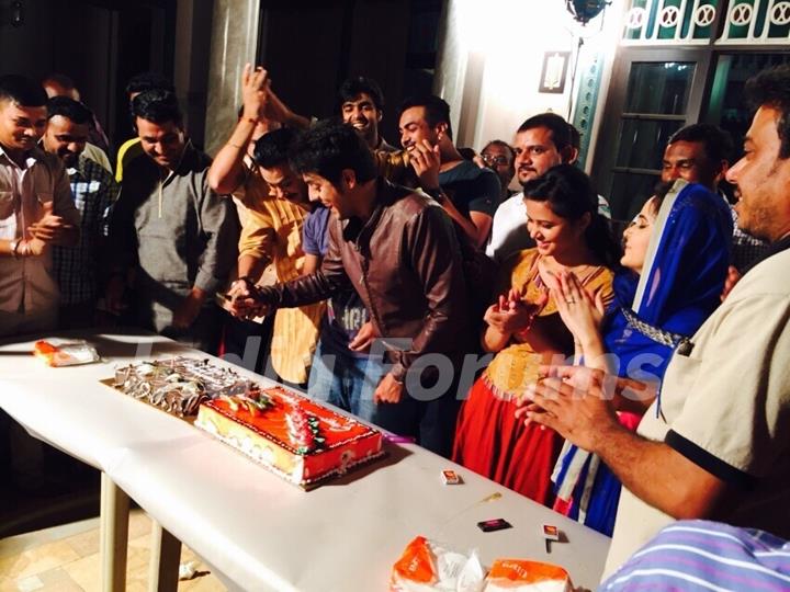 Celebration of 100 Episode Completion of Piya Rangrezz