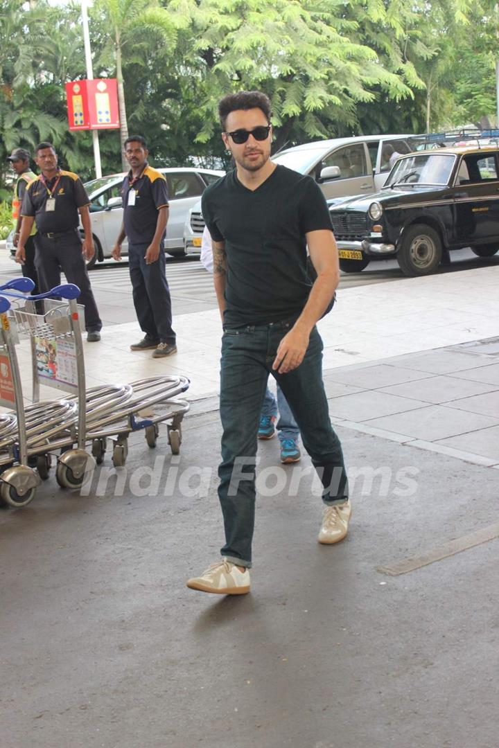 Imran Khan Snapped at Airport