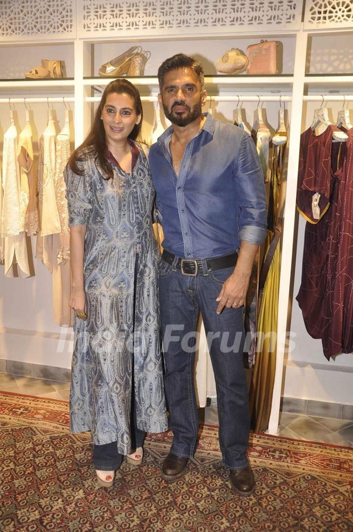 Suniel and Mana Shetty at Launch of Kashish InFiore Store