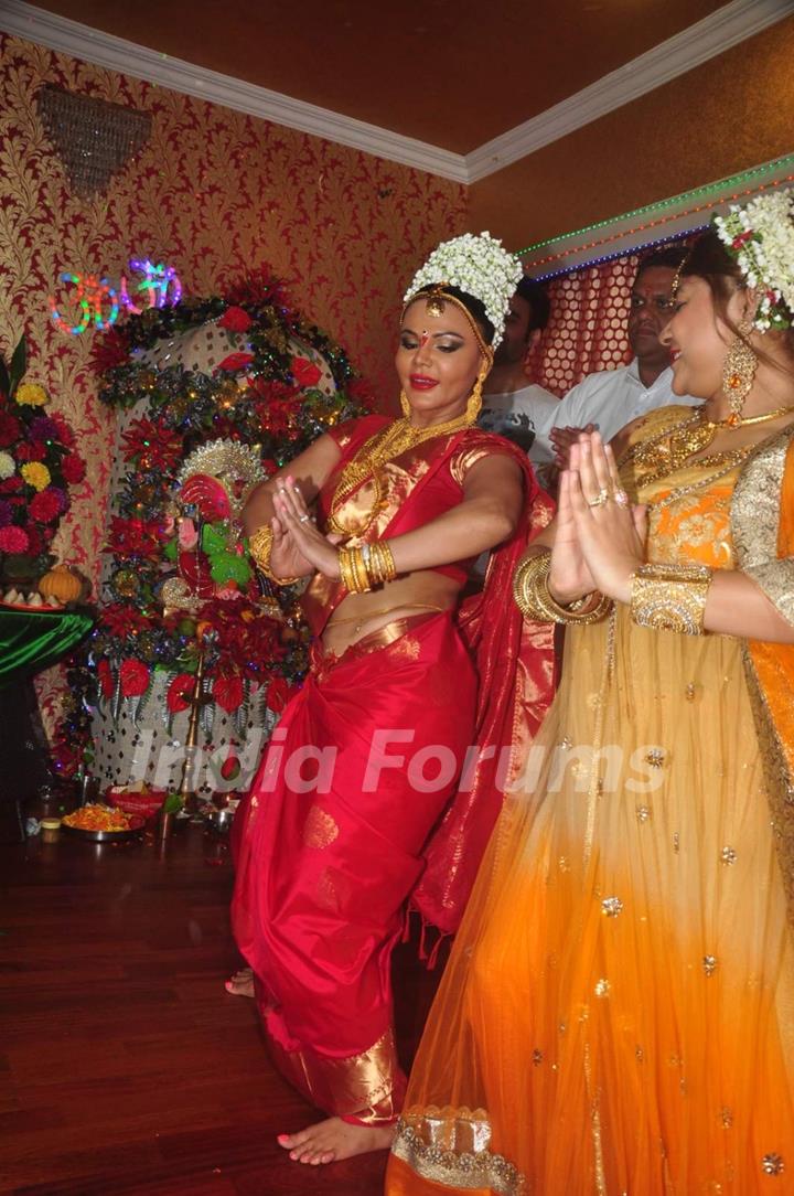 Rakhi Sawant Dances  on Her Ganpati Celebration