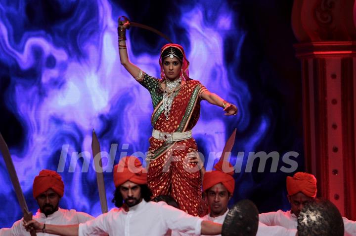 Aishwarya Sakhuja Performs at Deva Shree Ganesha - Sony TV's Ganesh Chaturthi Celebration