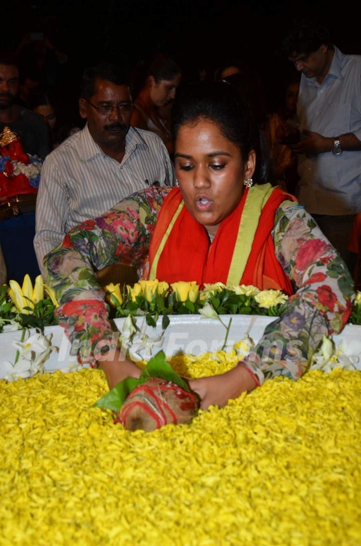 Arpita Khan Sharma  Before Ganpati Visarjan