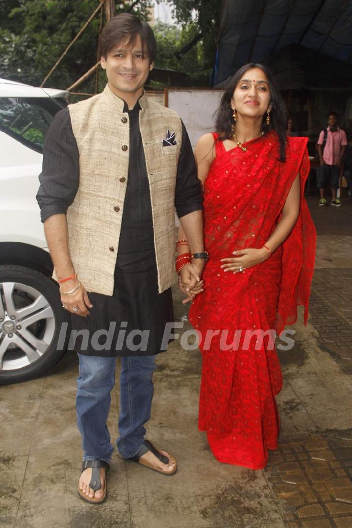 Vivek Oberoi visit Siddhivinayak Temple