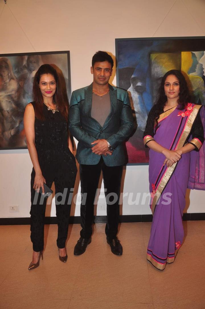 Sangram Singh and Payal Rohatgi at Gracy Singh's Art Exhibition