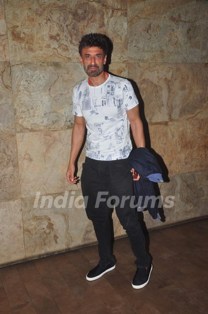 Rahul Dev at Screening of Kis Kisko Pyaar Karoon