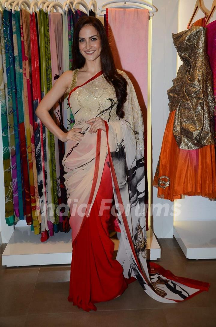 Elli Avram flaunts a preety saree at the Satya Paul Store