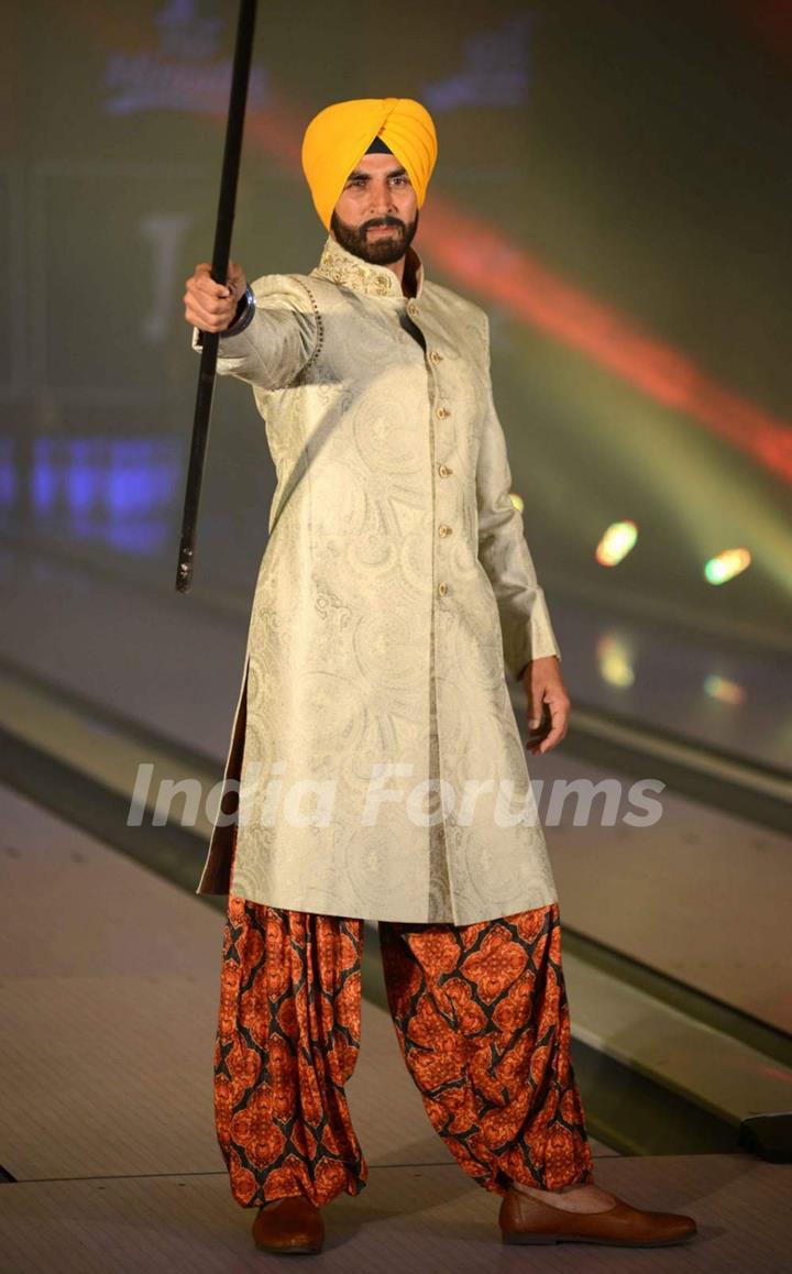Akshay Kumar at the Bling Fashion Show
