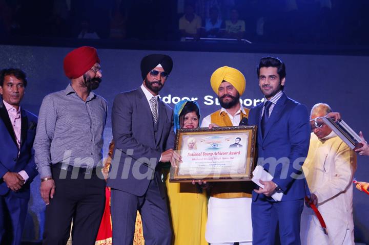 Singh is Bliing celebrates Bhagat Singh's birth anniversary