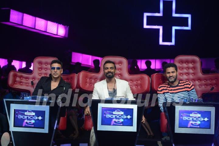 Akshay Kumar and Prabhu Deva for Promotions of Singh is Bling on Dance Plus with Judge Remo Dsouza