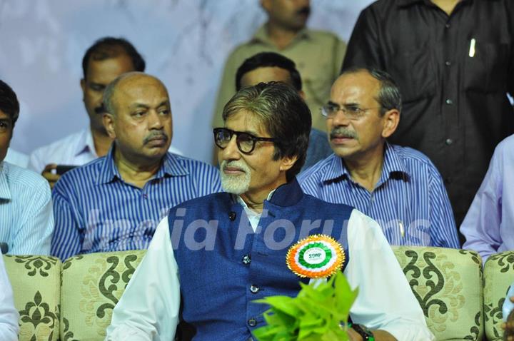 Big B at 'Save the Tiger' Campaign at SGNP