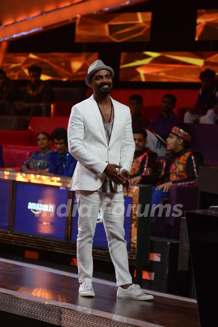 Remo D'souza Gets Gloomy Over 'Dance +' End