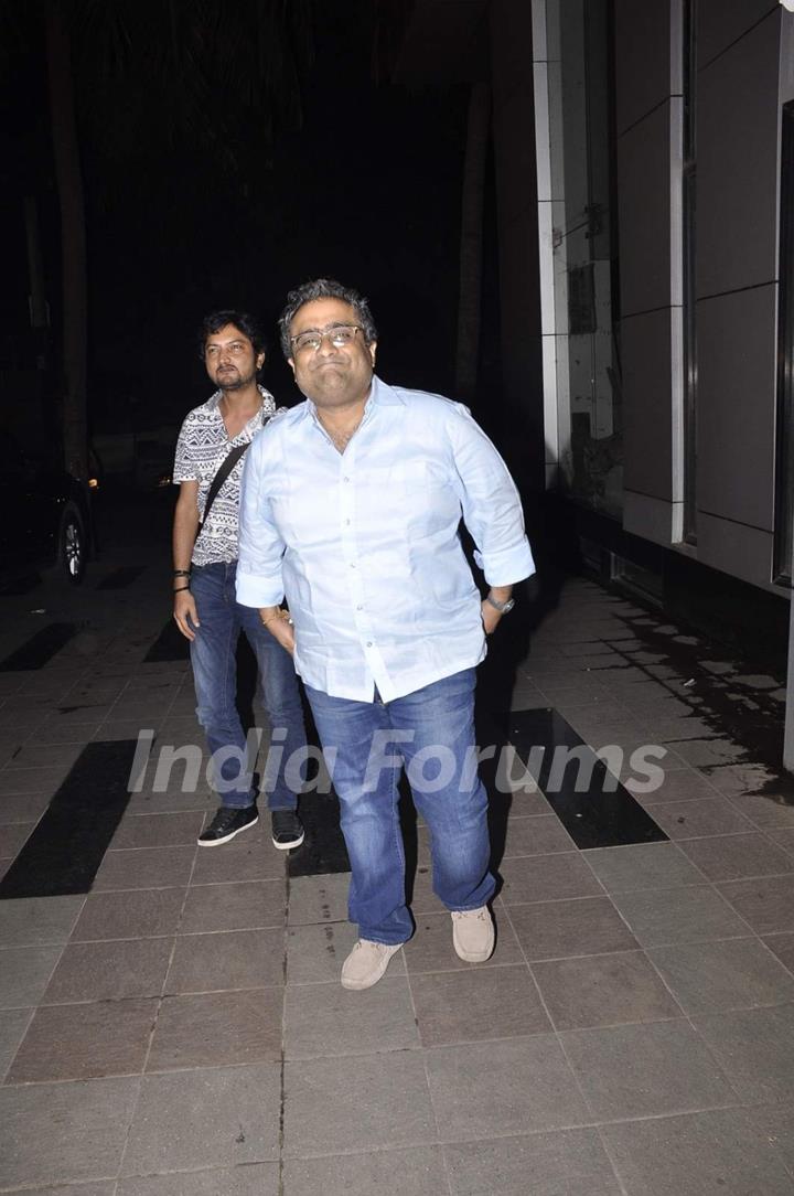 Kunal Ganjawala at Omung Kumar's Birthday Bash