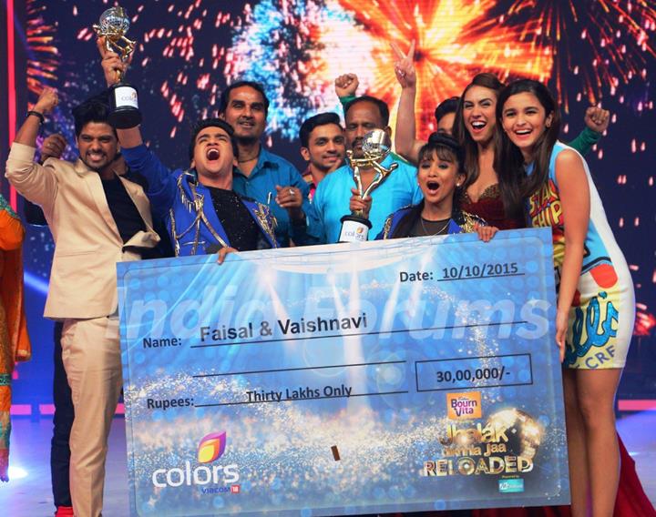 Faisal Khan and Vaishanvi Winning Moment at Jhalak Dikhhla Jaa Reloaded